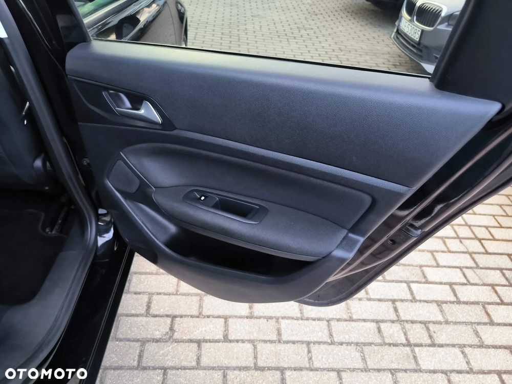 Peugeot 308 PureTech 110 Stop & Start Active Pack - 25