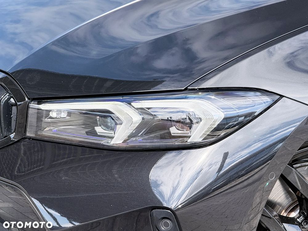 BMW Seria 3 320d xDrive M Sport - 9