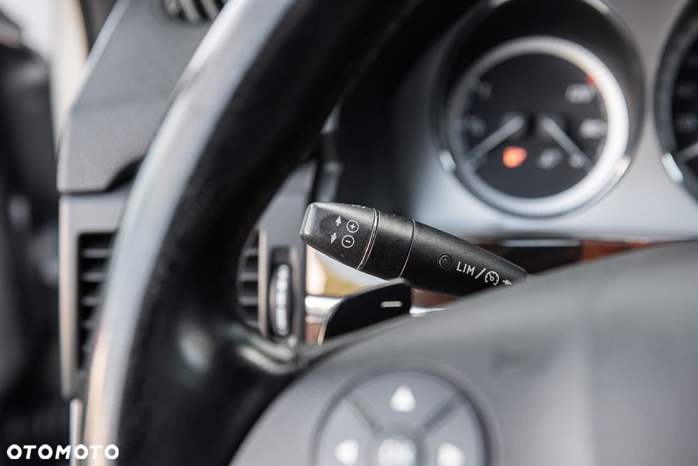 Mercedes-Benz GLK 350 CDI DPF 4Matic 7G-TRONIC - 20