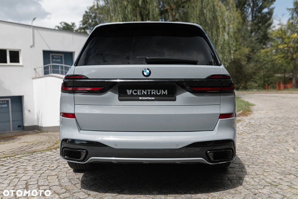 BMW X7 xDrive40d mHEV sport - 13