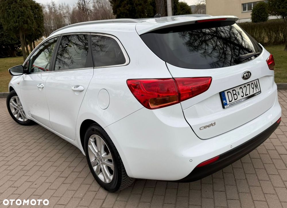 Kia Ceed 1.4 L - 18