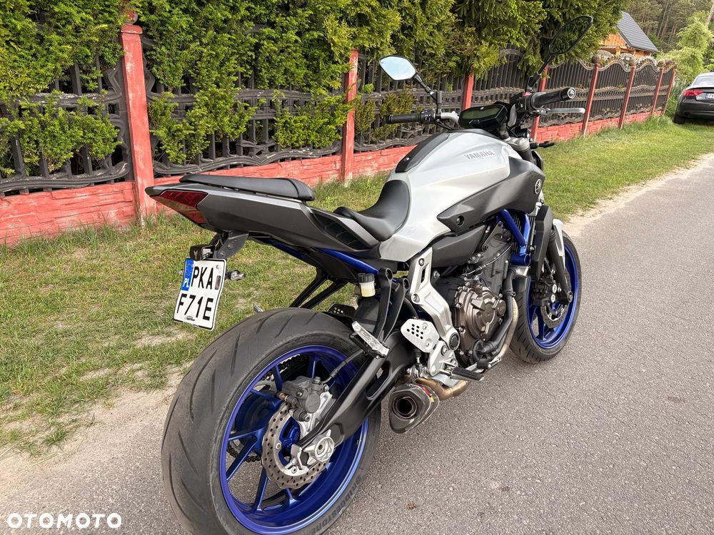 Yamaha MT - 3