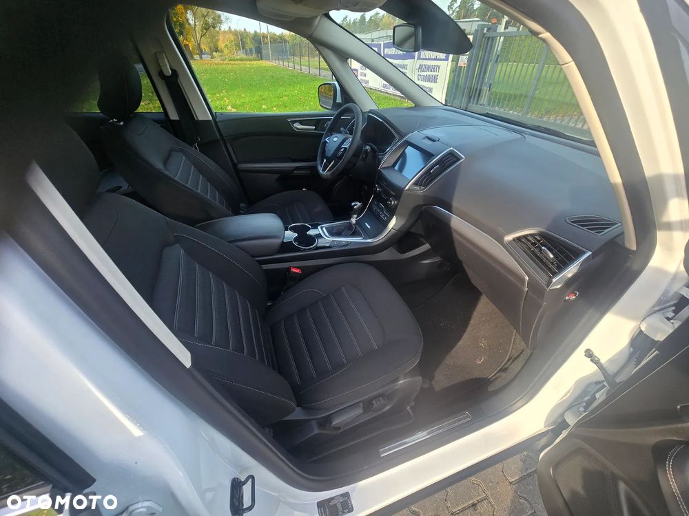 Ford Galaxy - 15
