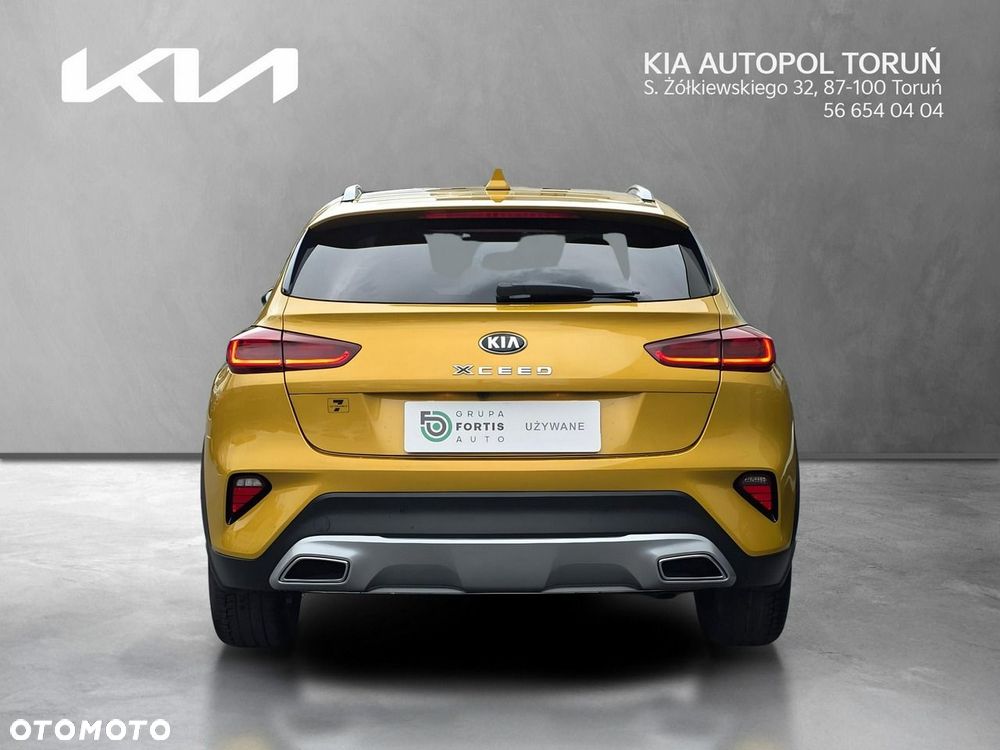 Kia XCeed 1.5 T-GDI M - 4