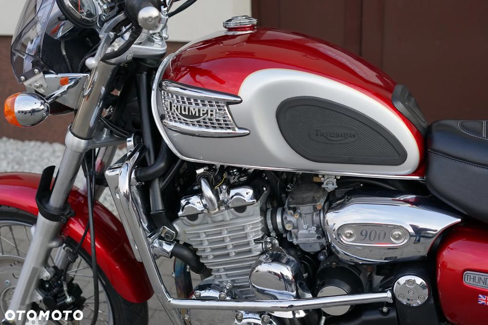 Triumph Thunderbird - 29