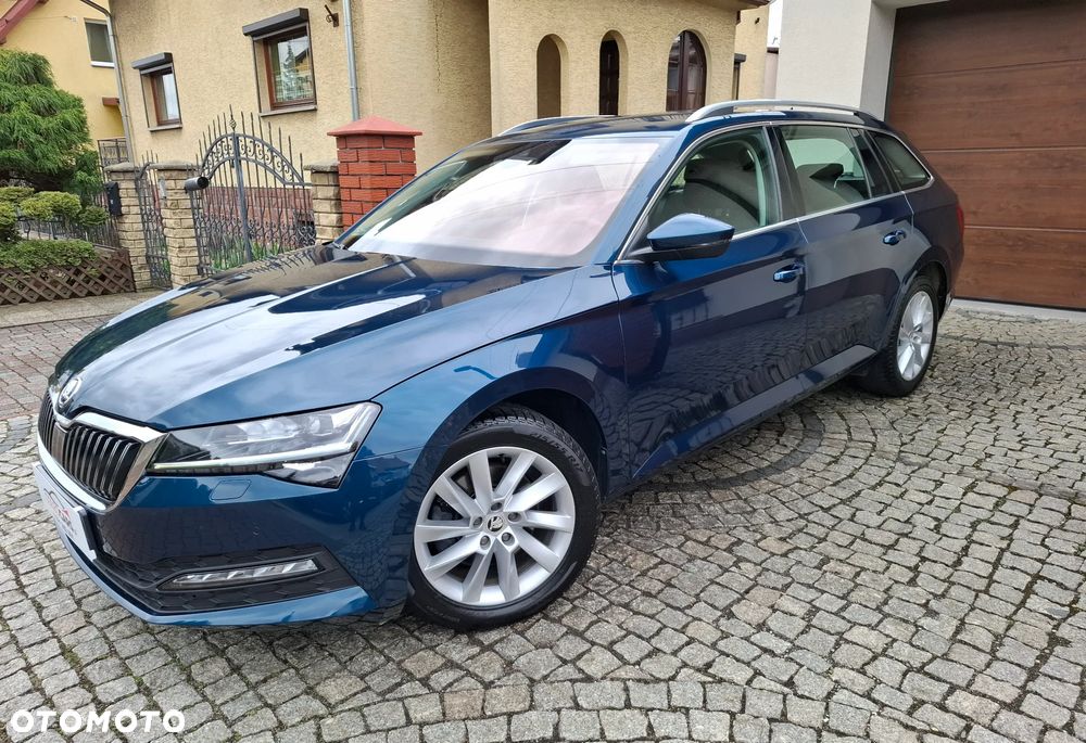 Skoda Superb 2.0 TDI SCR Ambition DSG - 2