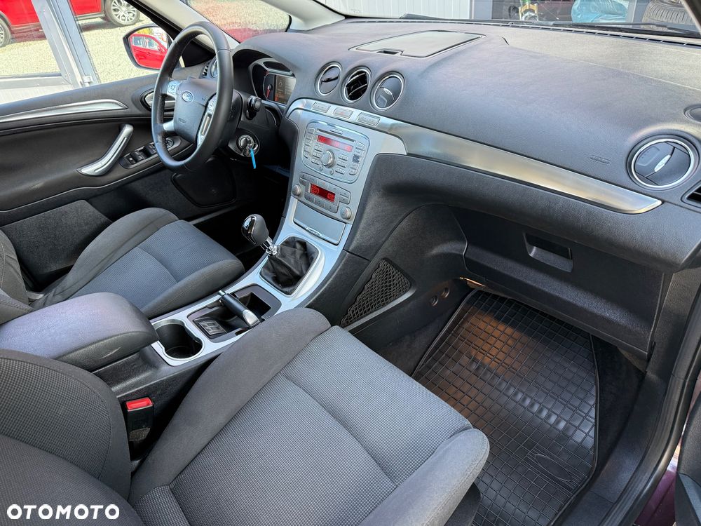Ford S-Max 2.2 TDCi DPF Trend - 24