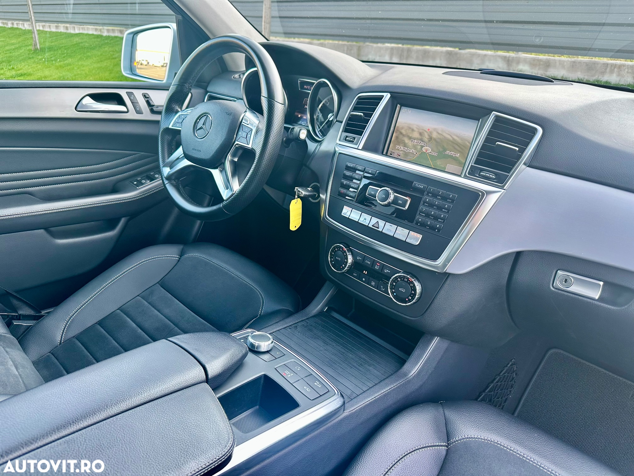 Mercedes-Benz ML 250 BlueTec 4MATIC Aut - 16