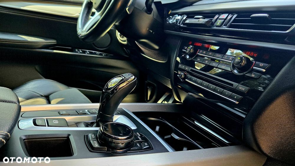 BMW X5 xDrive40d - 27