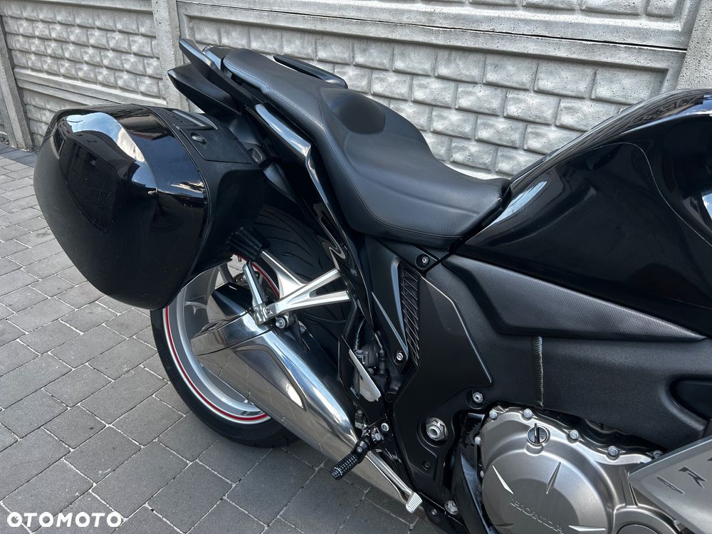 Honda VFR - 5
