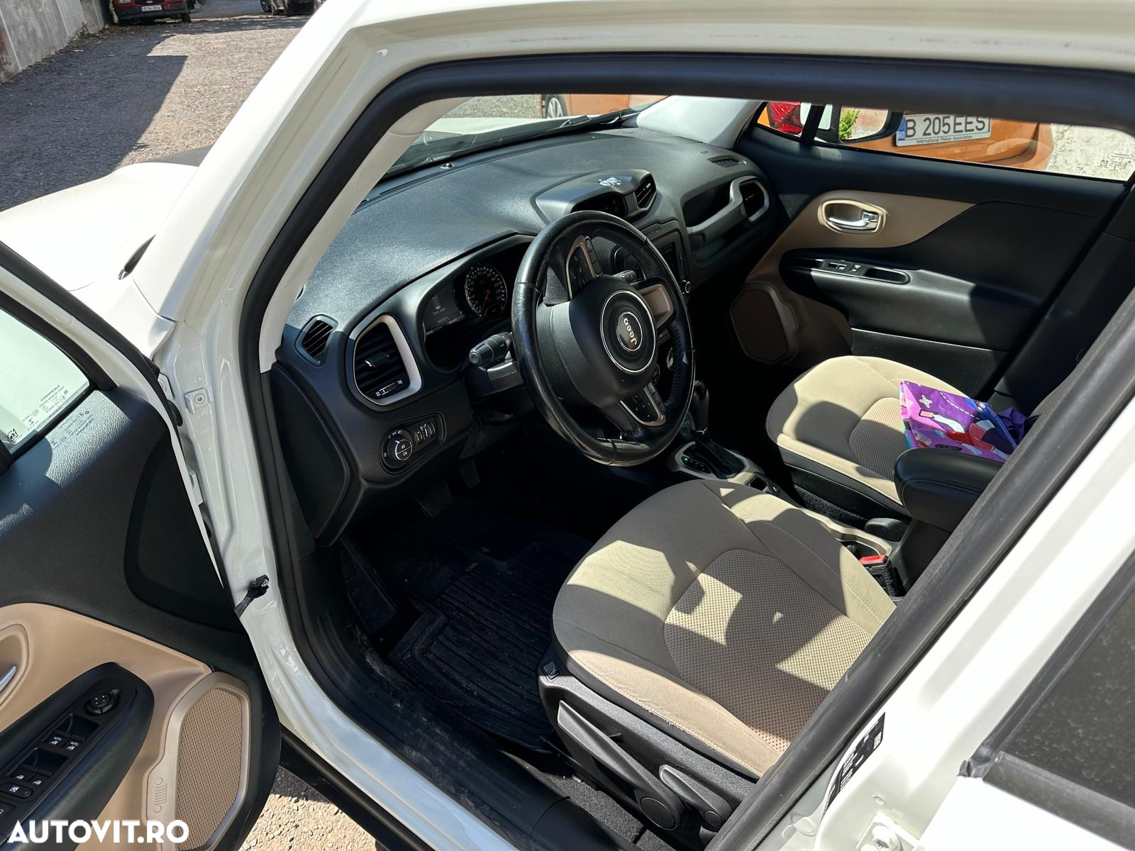 Jeep Renegade 2.0 M-Jet 4x4 AT 75th Anniversary - 7