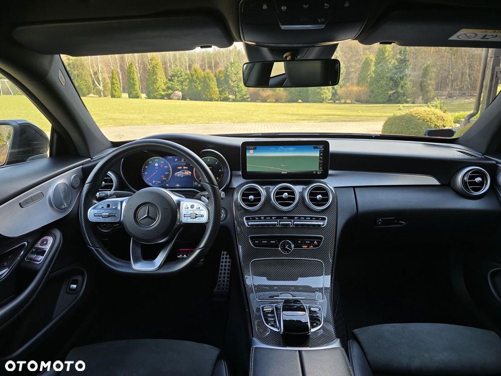 Mercedes-Benz Klasa C 220 d 4MATIC 9G-TRONIC - 4