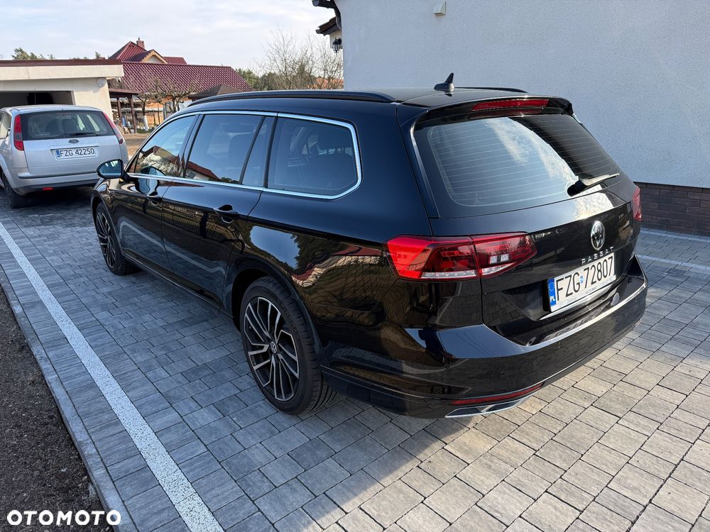 Volkswagen Passat 2.0 TDI Business DSG - 12