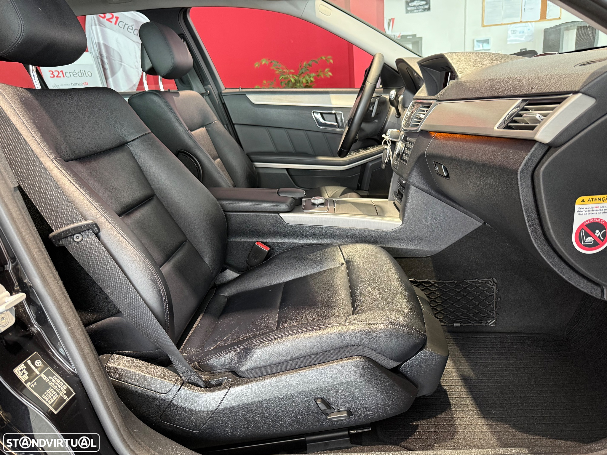 Mercedes-Benz E 350 CDi Avantgarde 4-Matic BlueEfficiency - 11