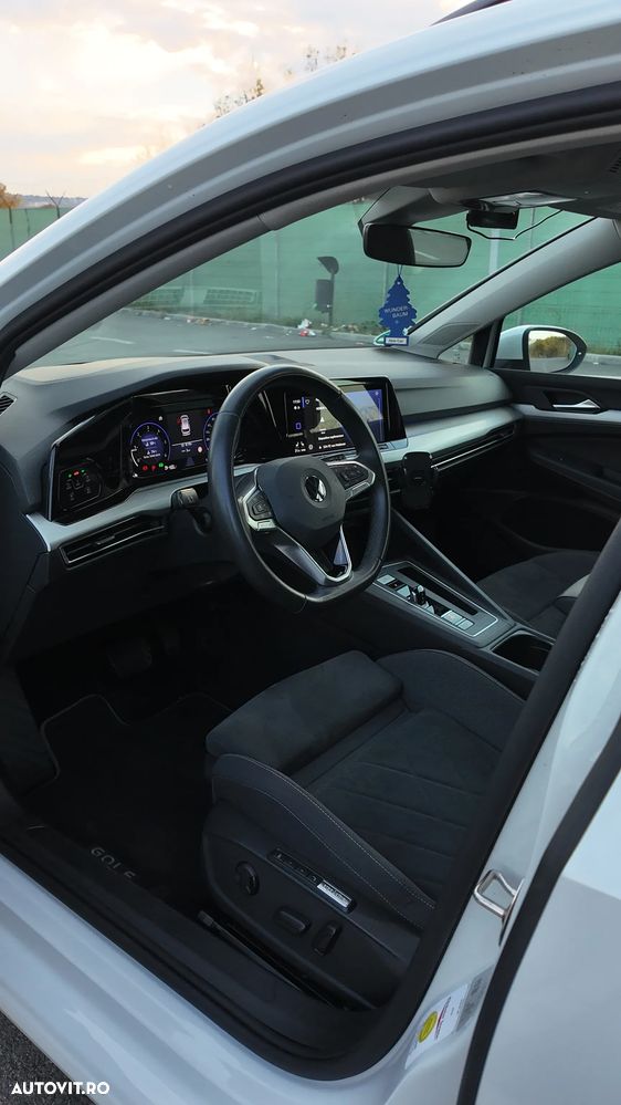 VOLKSWAGEN Golf 2021 — imagine 12