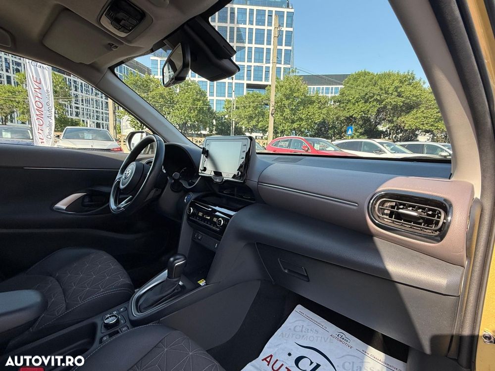 TOYOTA Yaris Cross 2024 — imagine 23