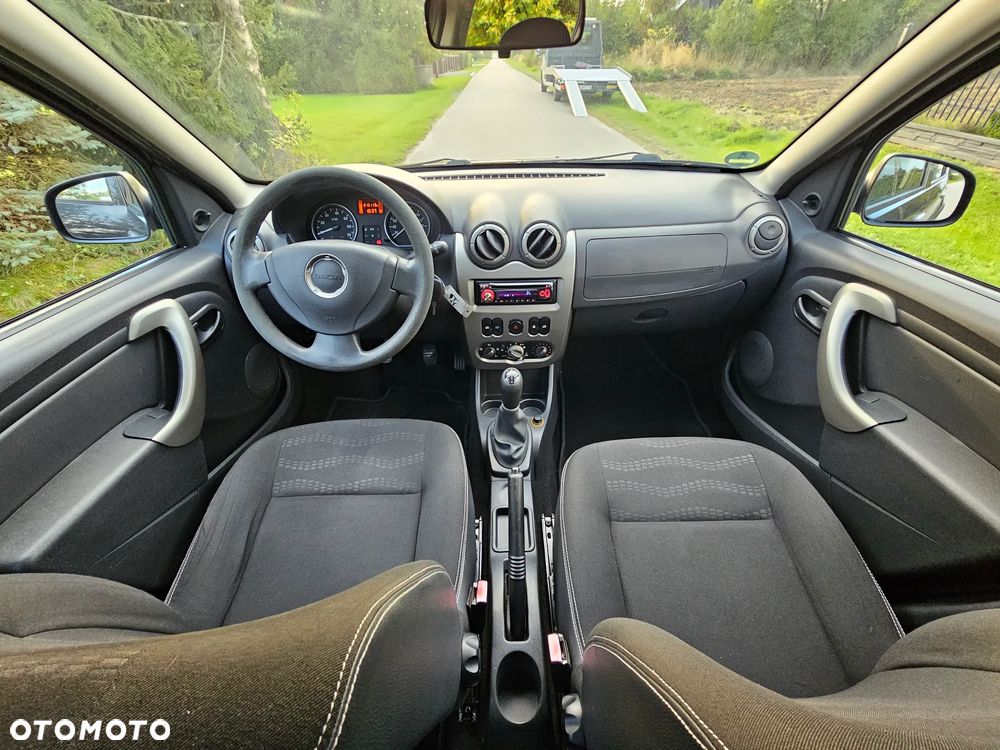 Dacia Sandero Stepway 1.6 - 6
