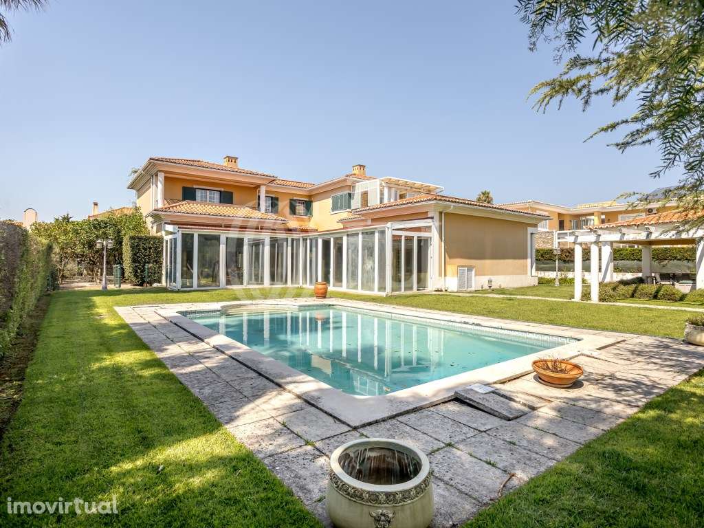 Moradia T5 com piscina, na Quinta da Beloura, Sintra - Grande imagem: 2/32