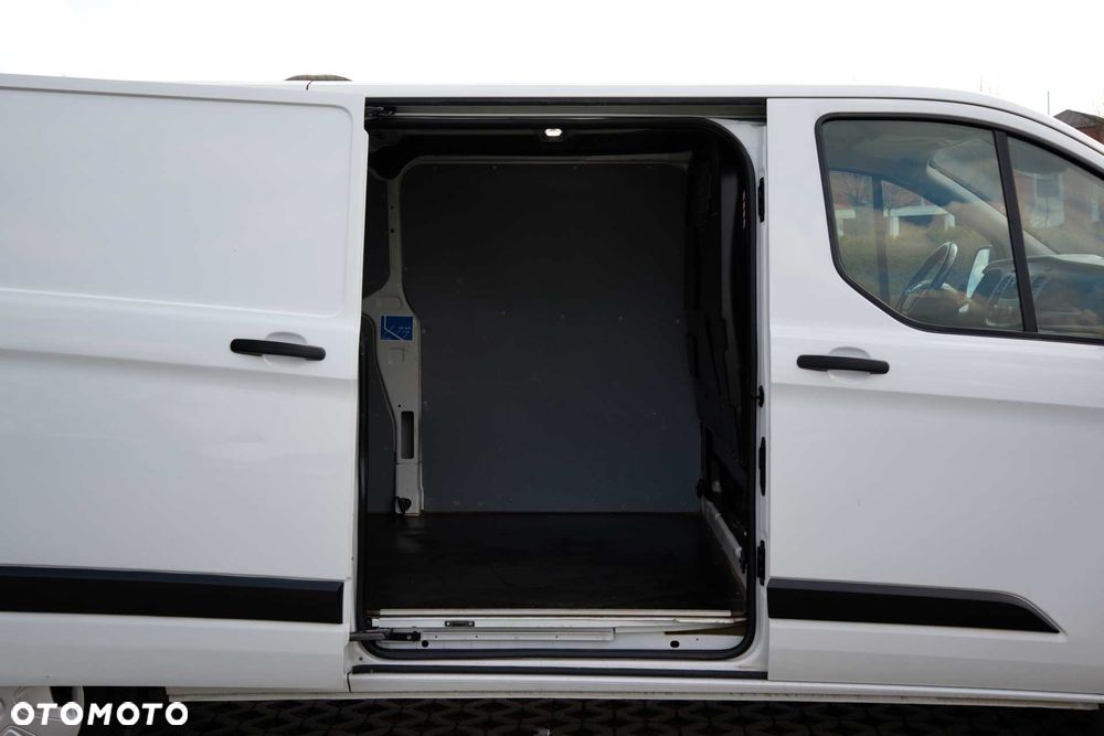 Ford Transit Custom L2H1 - 12