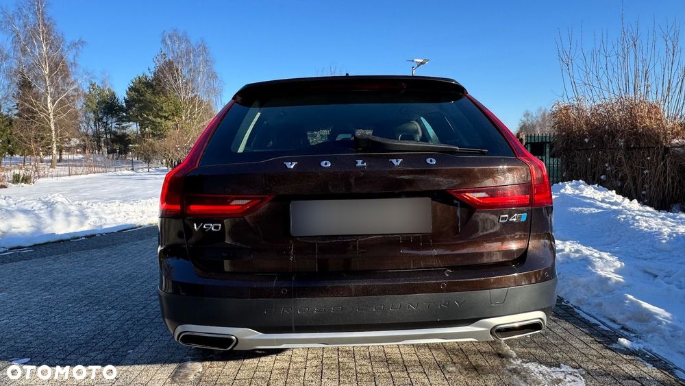 Volvo V90 Cross Country D4 AWD Pro - 3