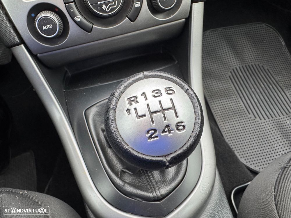 Peugeot 308 1.6 e-HDi Active CVM6 - 20