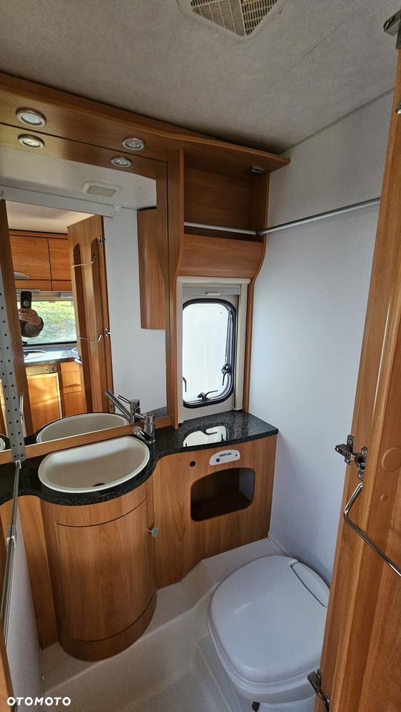 Hymer-Eriba EN 490 Nova - 30