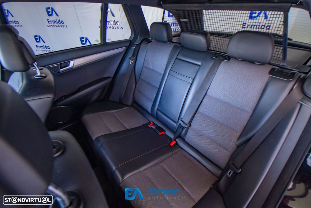 Mercedes-Benz C 220 - 27