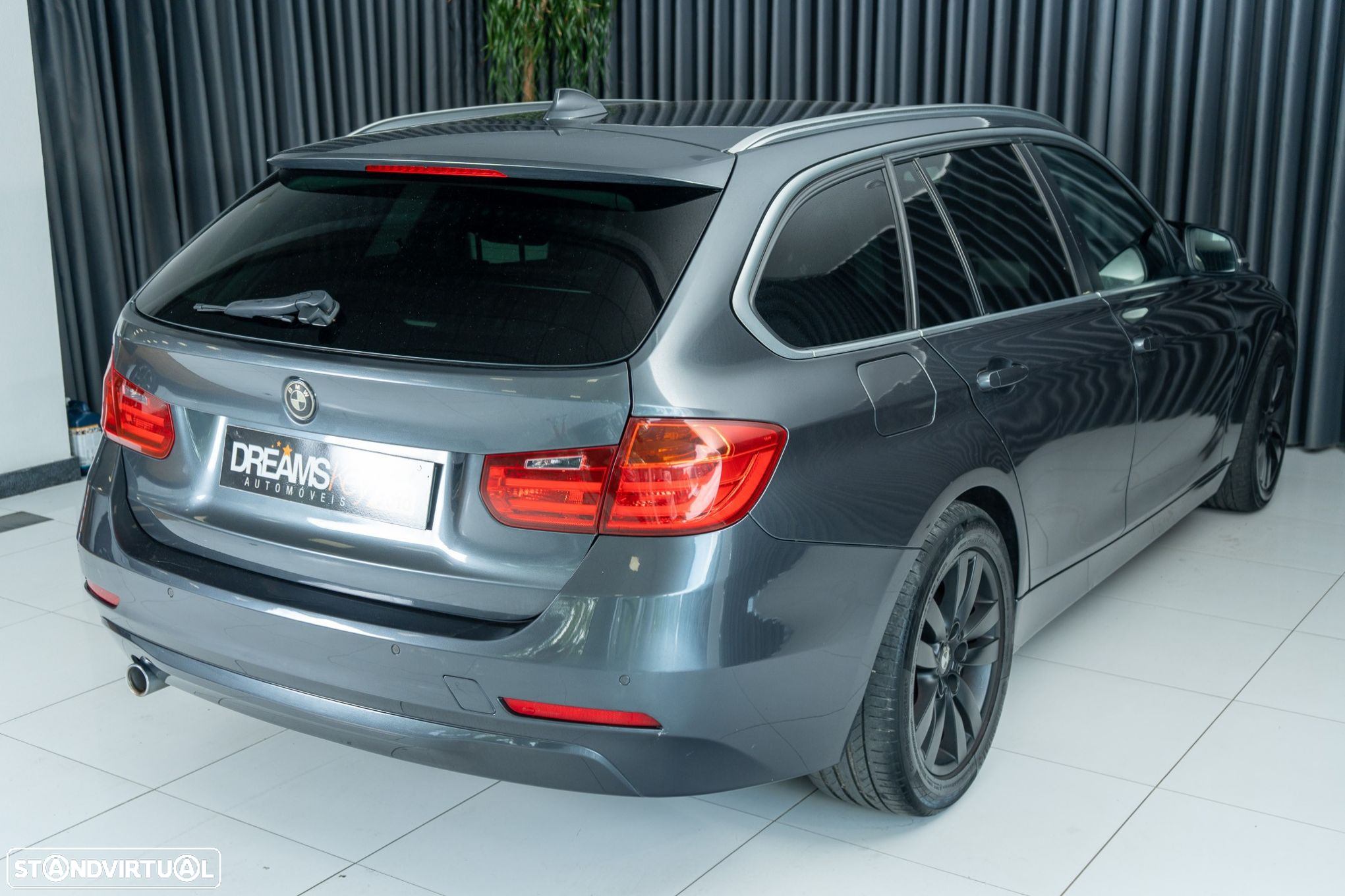 BMW 318 d Touring - 4