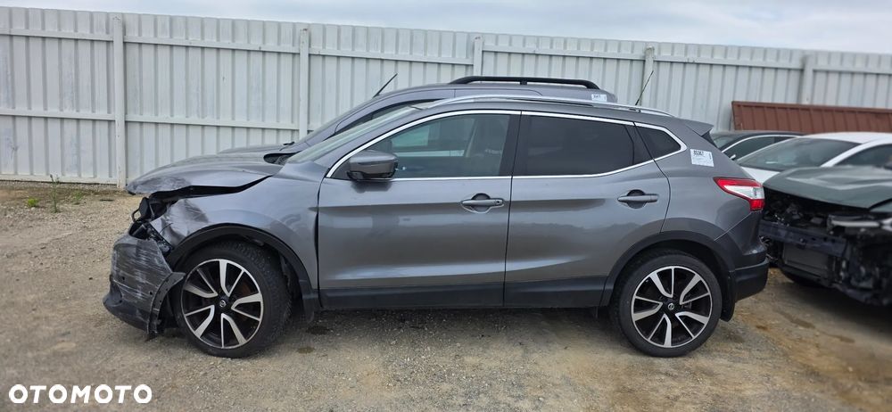 Nissan Qashqai 1.6 dCi Xtronic TEKNA+ - 2