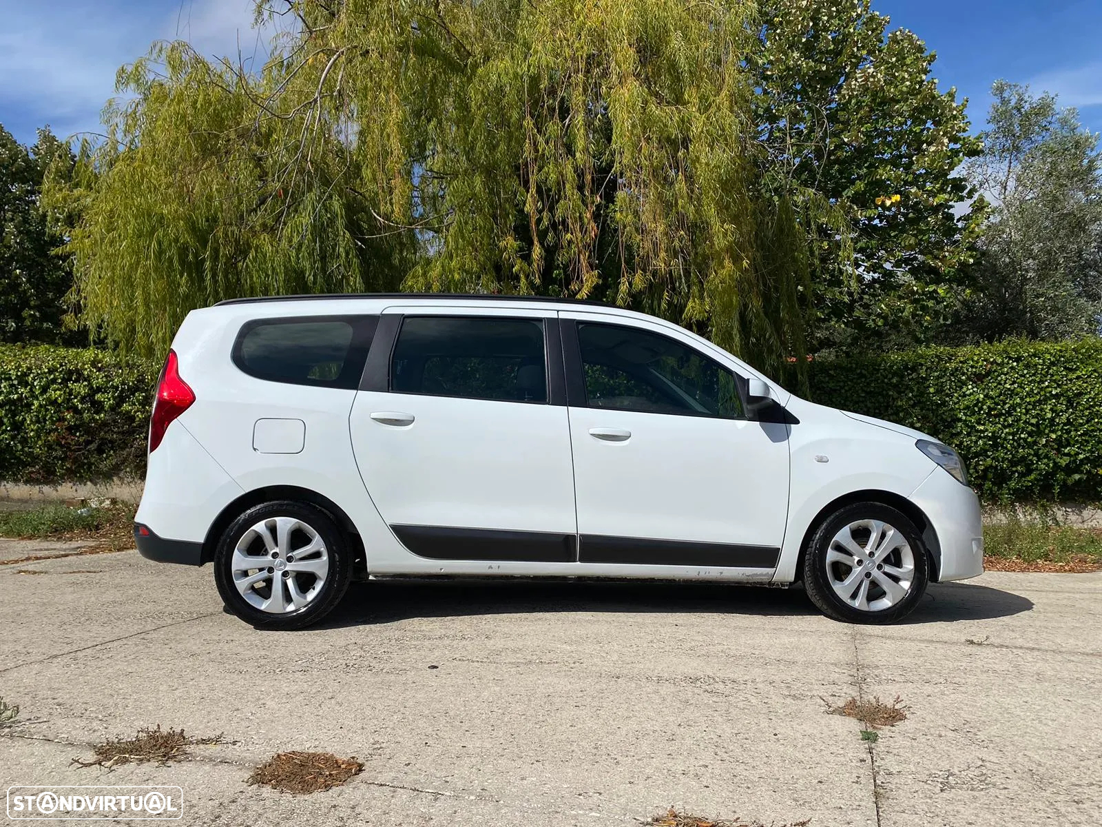 Dacia Lodgy 1.5 dCi Confort 7L - 32