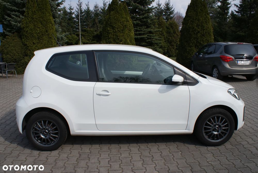 Volkswagen up! - 13