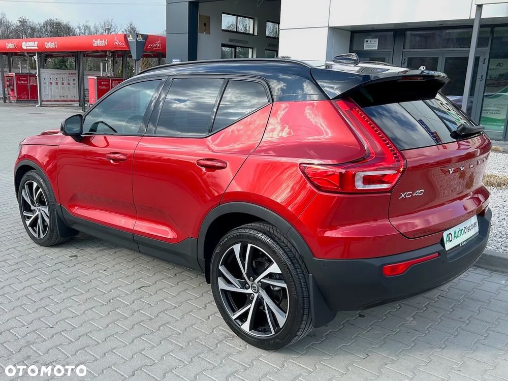 Volvo XC 40 T5 AWD R-Design - 2