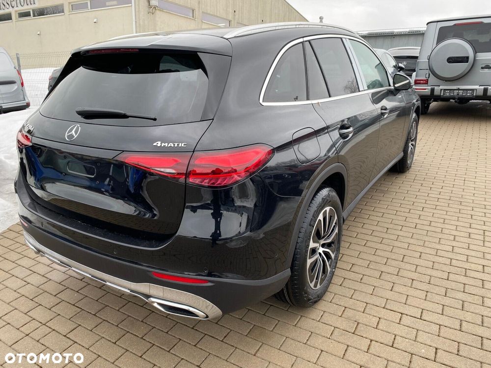 Mercedes-Benz GLC - 4