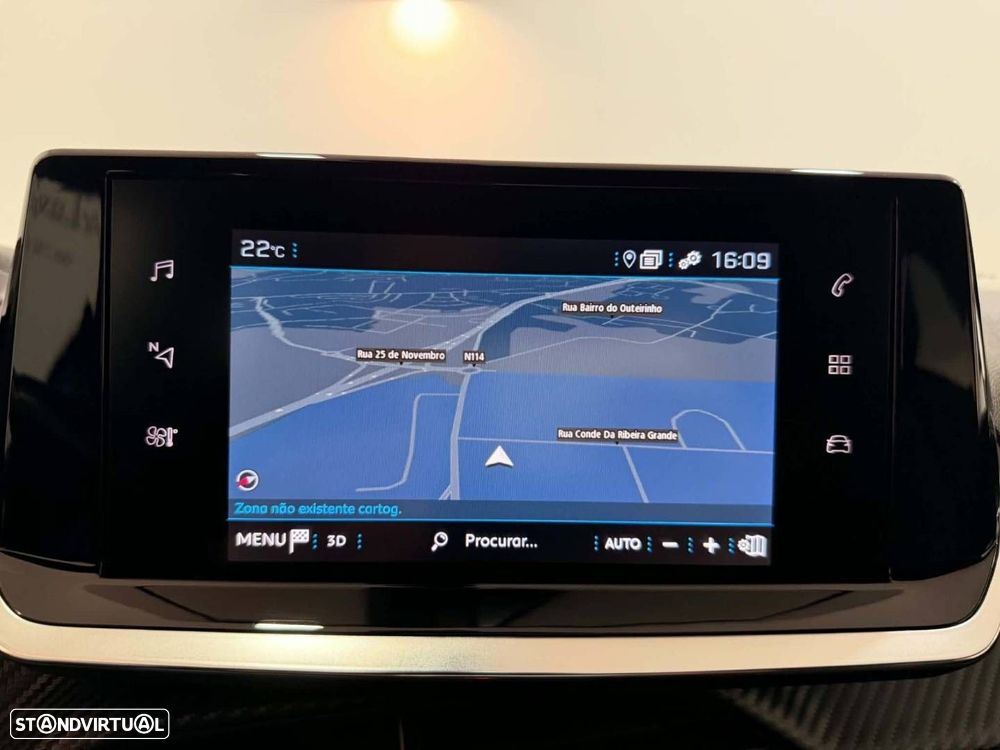 Peugeot 2008 2023 photo 4