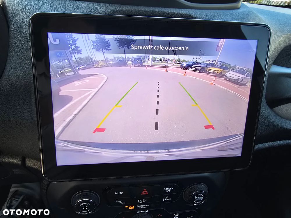 Jeep Renegade 1.5 T4 mHEV Altitude FWD S&S DCT - 20