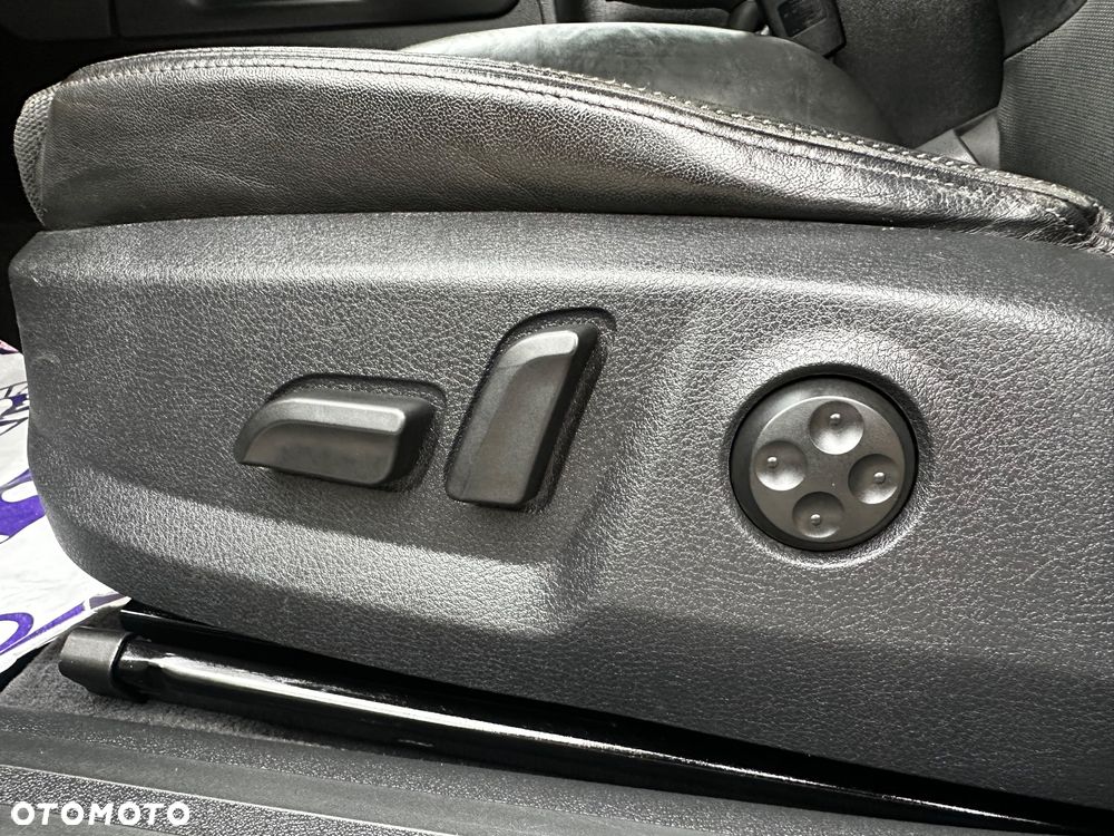 Audi A3 Sportback 2.0 TDI DPF S line Sportpaket plus - 26