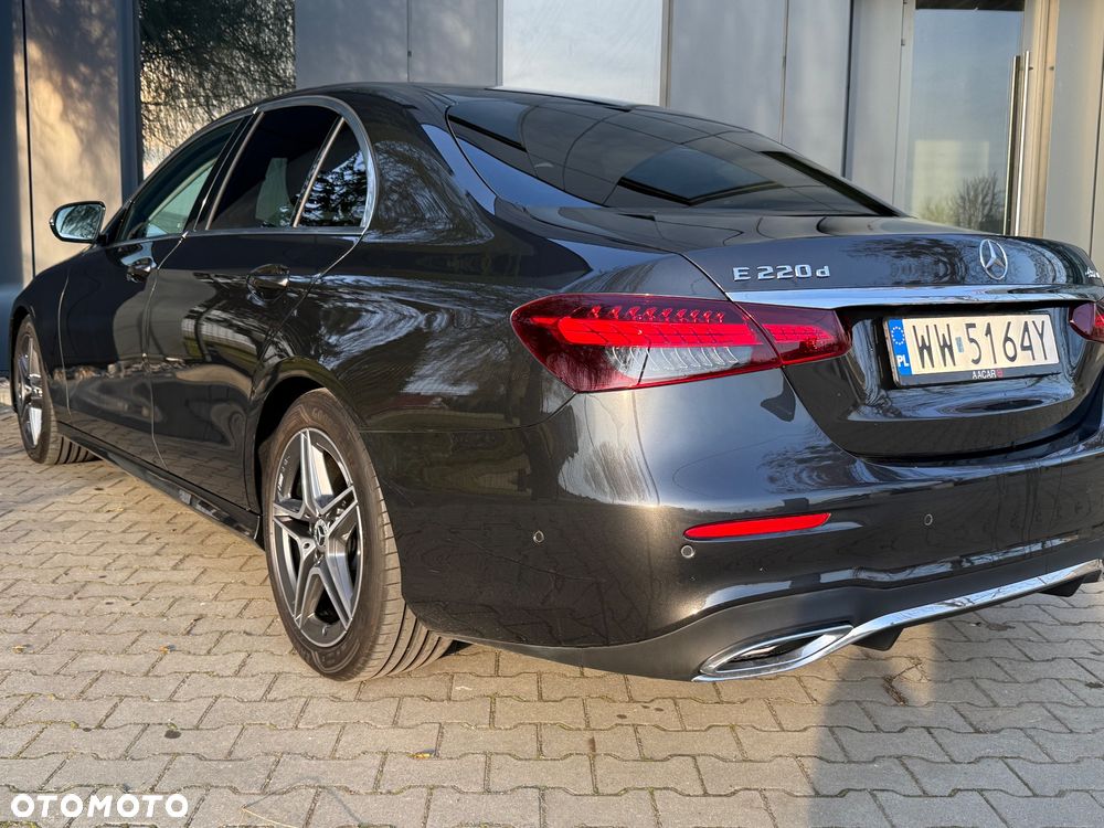 Mercedes-Benz Klasa E 220 d 4-Matic AMG - 14