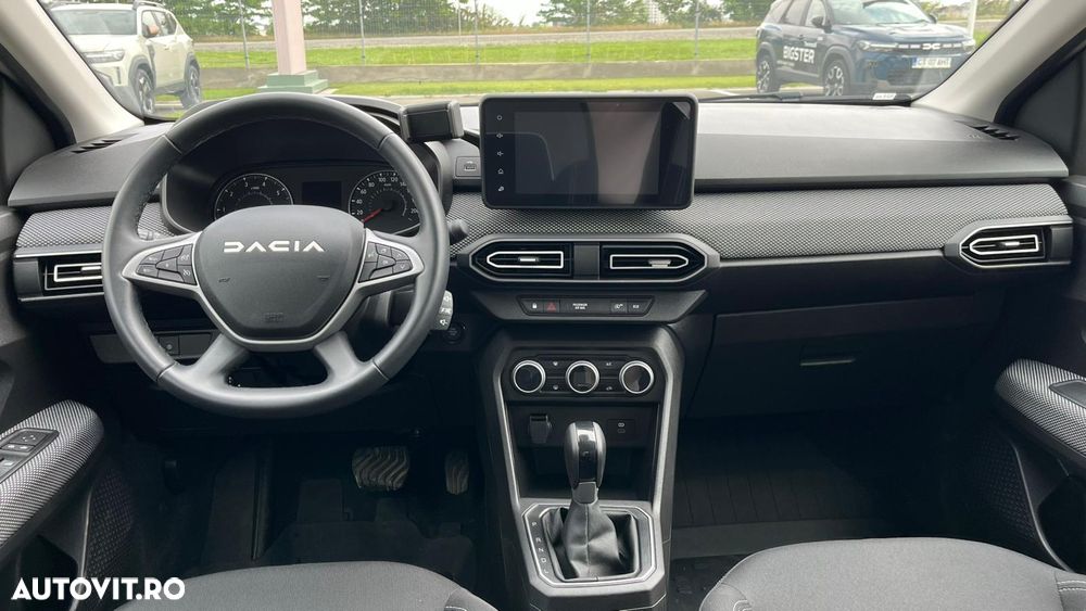 Dacia Logan TCe 90 CVT Journey - 10