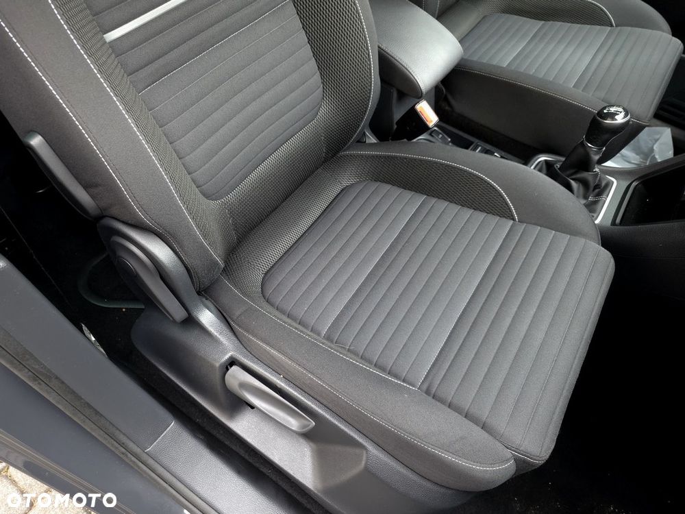 Volkswagen Sharan 2.0 TDI Highline - 13