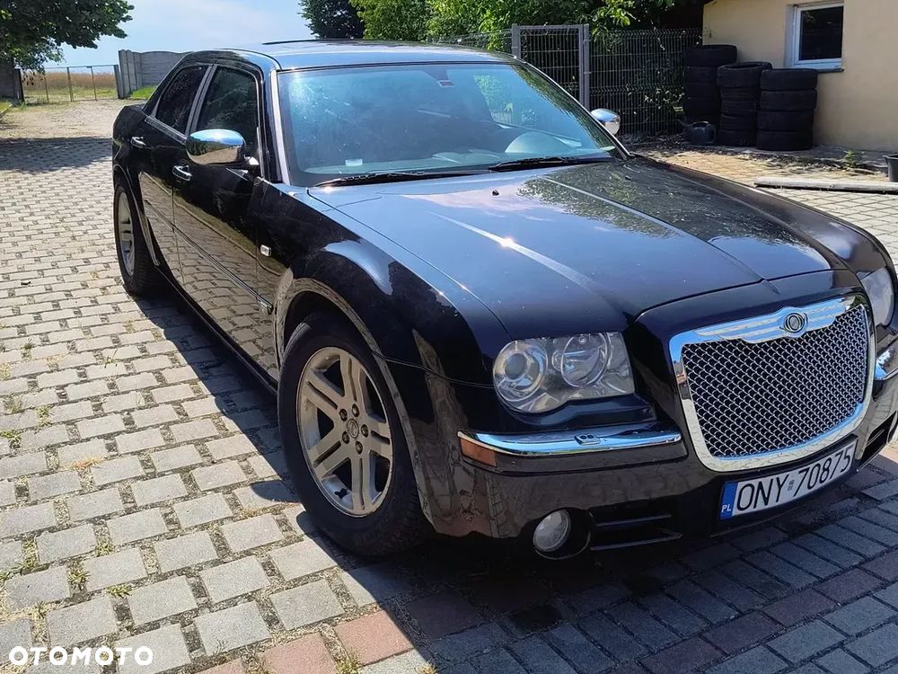 Chrysler 300C - 8