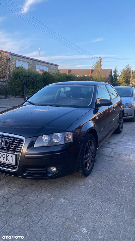 Audi A3 3-drzwiowe 1.9 TDI DPF S tronic Ambiente - 4