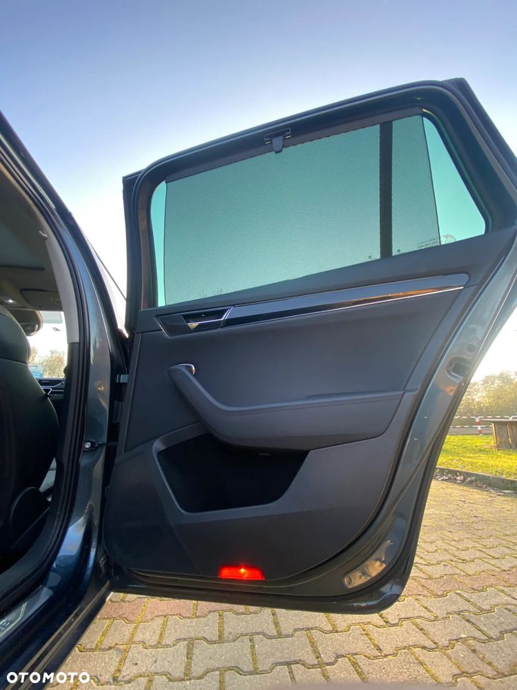 Skoda Superb 2.0 TDI SCR L&K DSG - 16