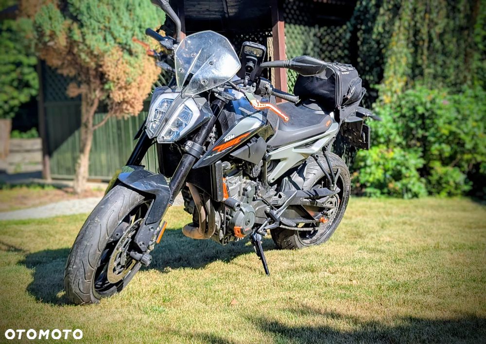 KTM Duke 790 - 15