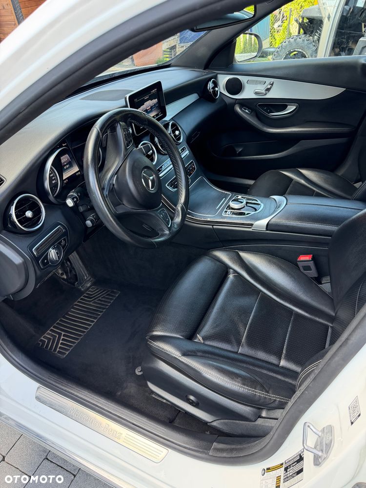 Mercedes-Benz Klasa C 300 9G-TRONIC Avantgarde - 13