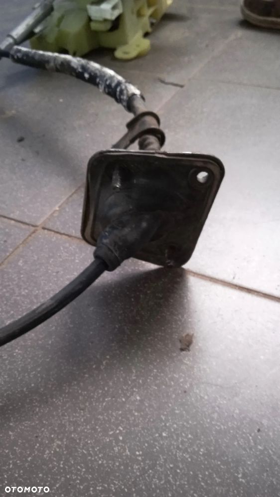 KIA SORENTO AUTOMAT	DWA3E74111 Y14		WYBIERAK - 6