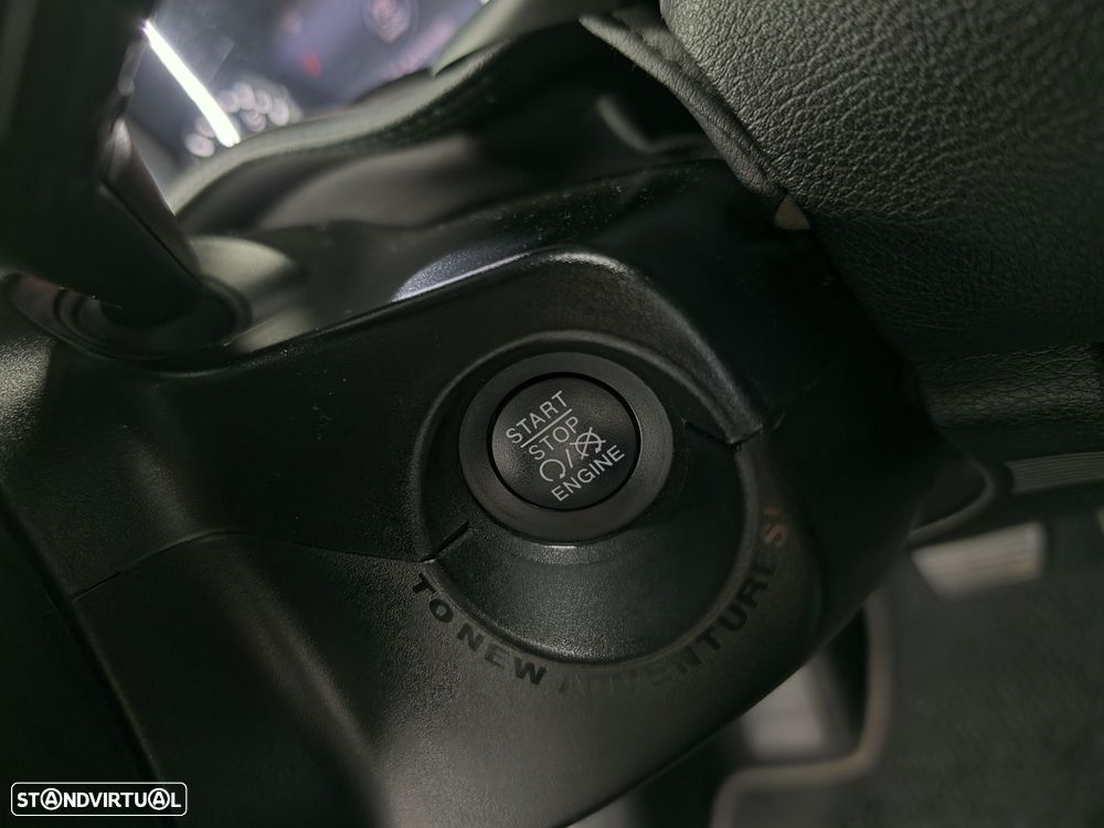 Jeep Renegade 1.3 T 80º Aniversário DCT - 20