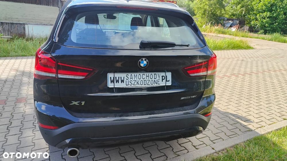BMW X1 sDrive18i sport - 7