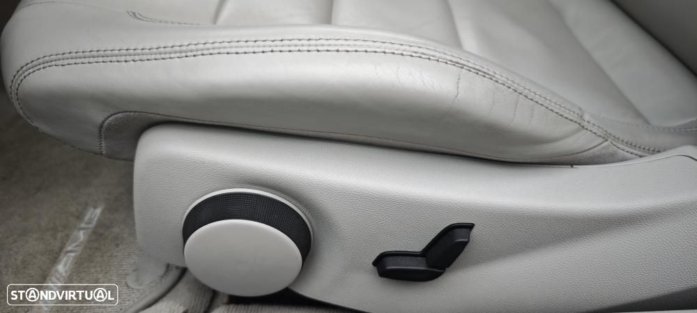 Mercedes-Benz E 220 CDI Avantgarde BlueEfficiency - 30