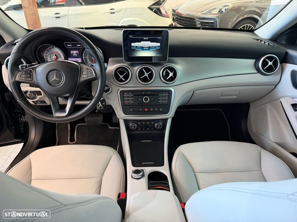 Mercedes-Benz CLA 220 d Urban Aut. - 9