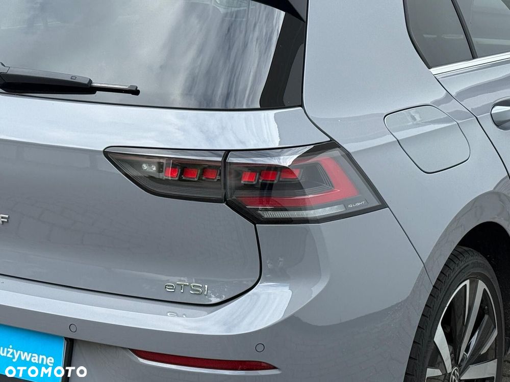 Volkswagen Golf 1.5 eTSI mHEV Style DSG - 23